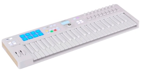 【美品】KeyLab Essential 49 MK3 Alpine White ARTURIA KeyLab Essential 49 MK3 (Alpine White) 49鍵盤 限定